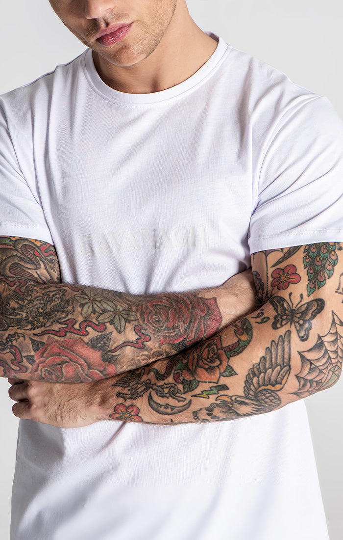 Bijela oblačna majica